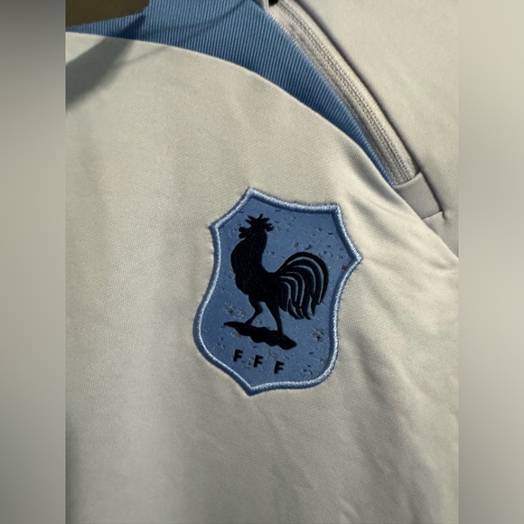 France Women's Nike Strike Crew Drill Top - Purple SIZE SMALL - Picture 5 of 8